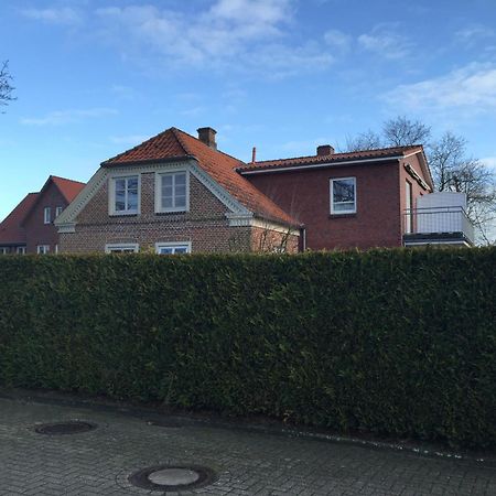 Haus Am Herrenwall Esens Exterior photo